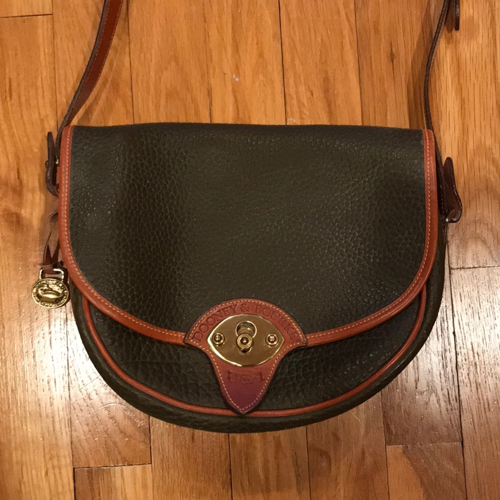 Dooney & Bourke leather crossbody bag